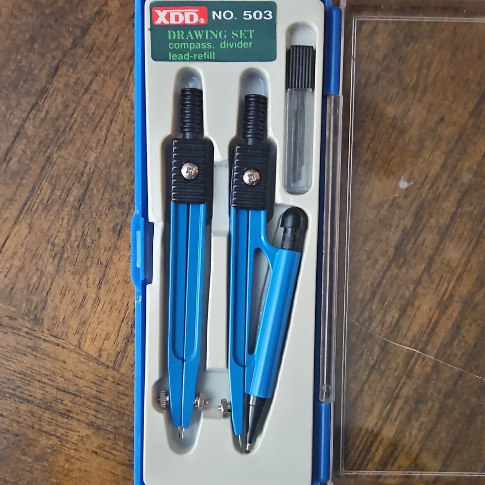 XDD Drawing Set Compass Divider Lead Refill with Blue Case