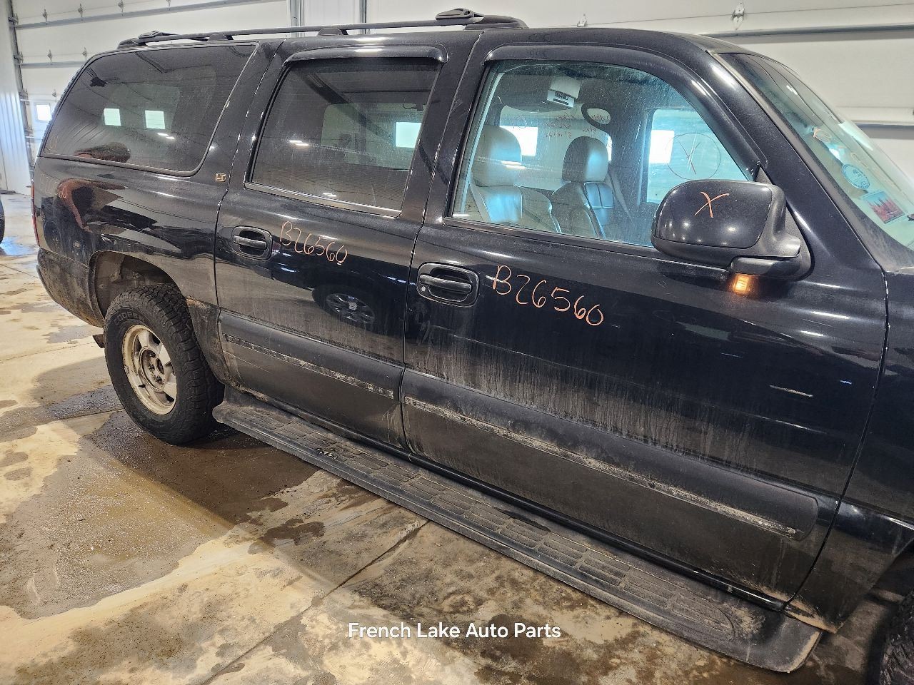 Automatic Transmission 5.3L 4WD 4X4 Fits 2001 SUBURBAN 1500 1327603