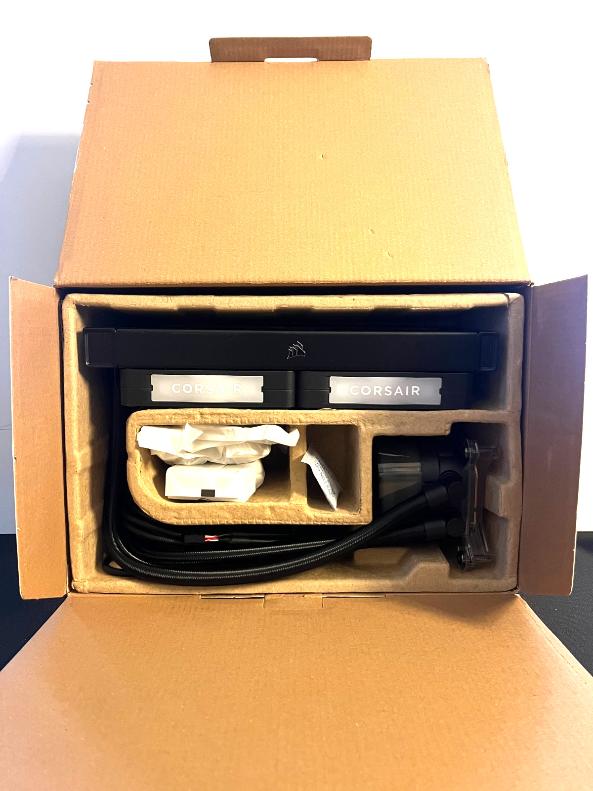 CORSAIR iCUE Link Titan 240 RX LCD Liquid CPU Cooler – 240mm AIO – Black