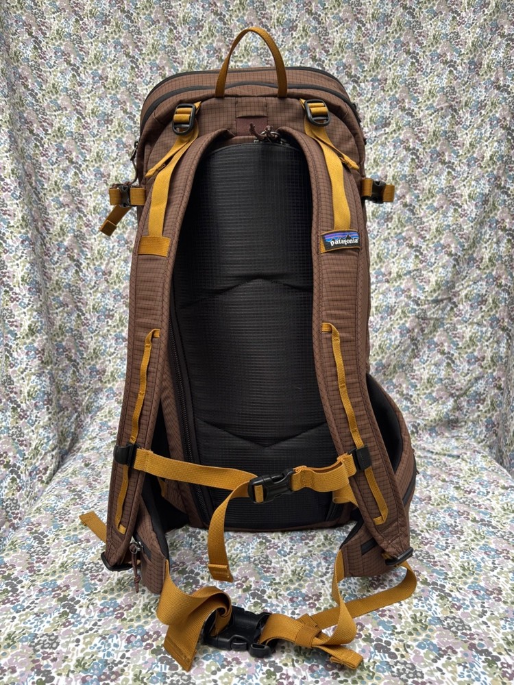 Patagonia Snowdrifter backpack 40L