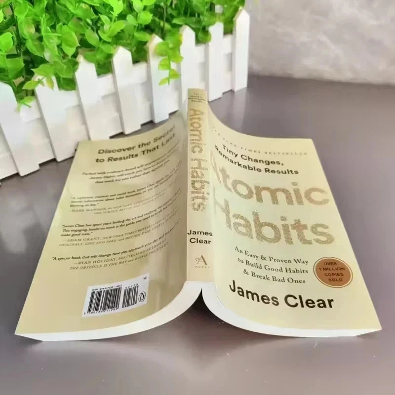*Atomic Habits* Paperback by James Clear Build Good Habits & Break Bad Ones..