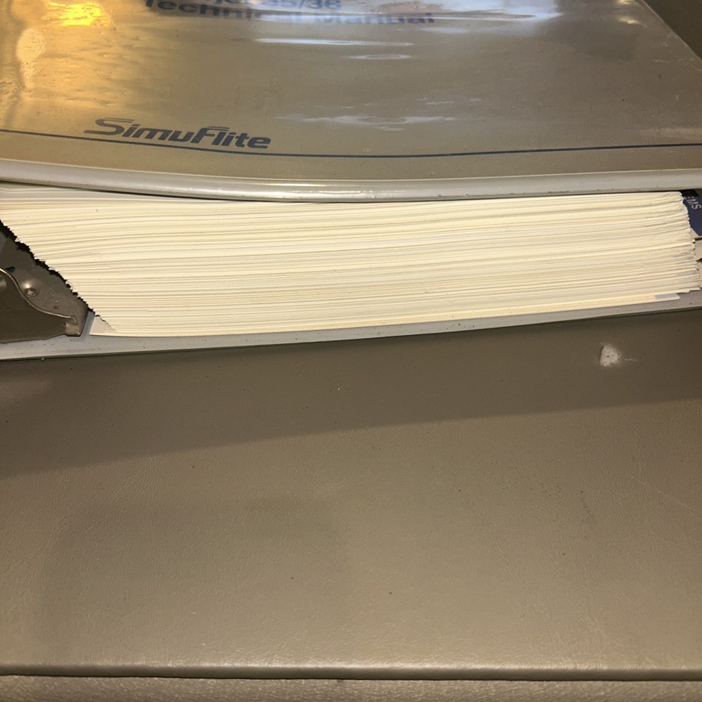SimuFlite Learjet 35/36 Technical Manual