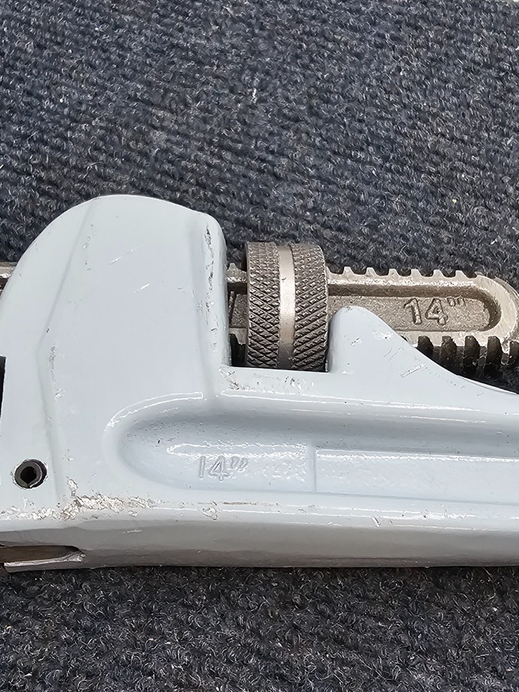 Adjustable Pipe Wrench 14" Heavy Duty Drop Forge Plumbing Tools