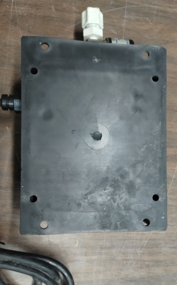 LMI LIQUID METRONICS 30344 Needs new timer for repair