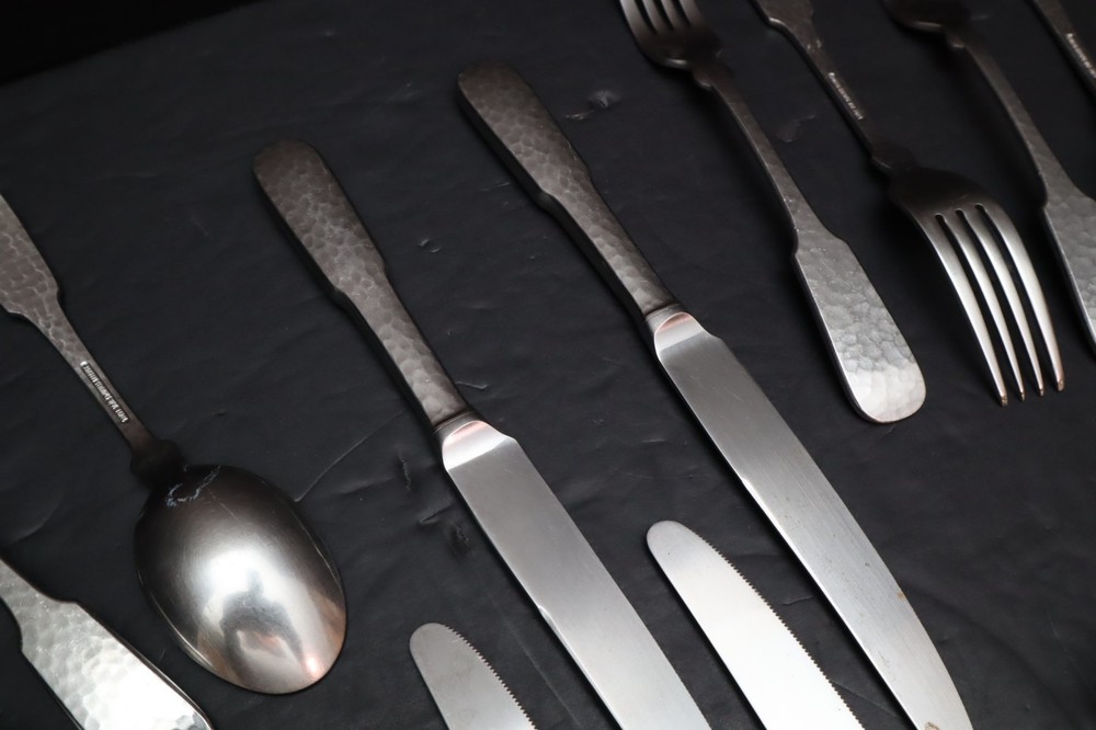 20 Pc Towle HAMMERSMITH Germany Stainless Flatware Hammered Glossy SVC for 4