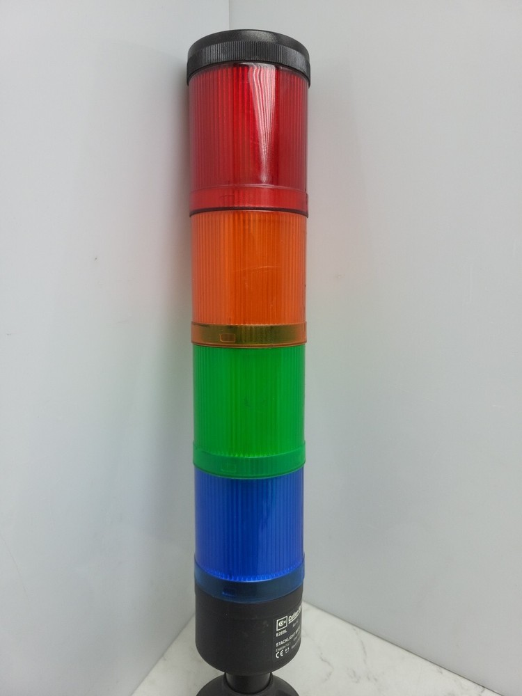 Cutler Hammer E26BL Stacklight Base With 4 Lights Ser A2 250V Max Used