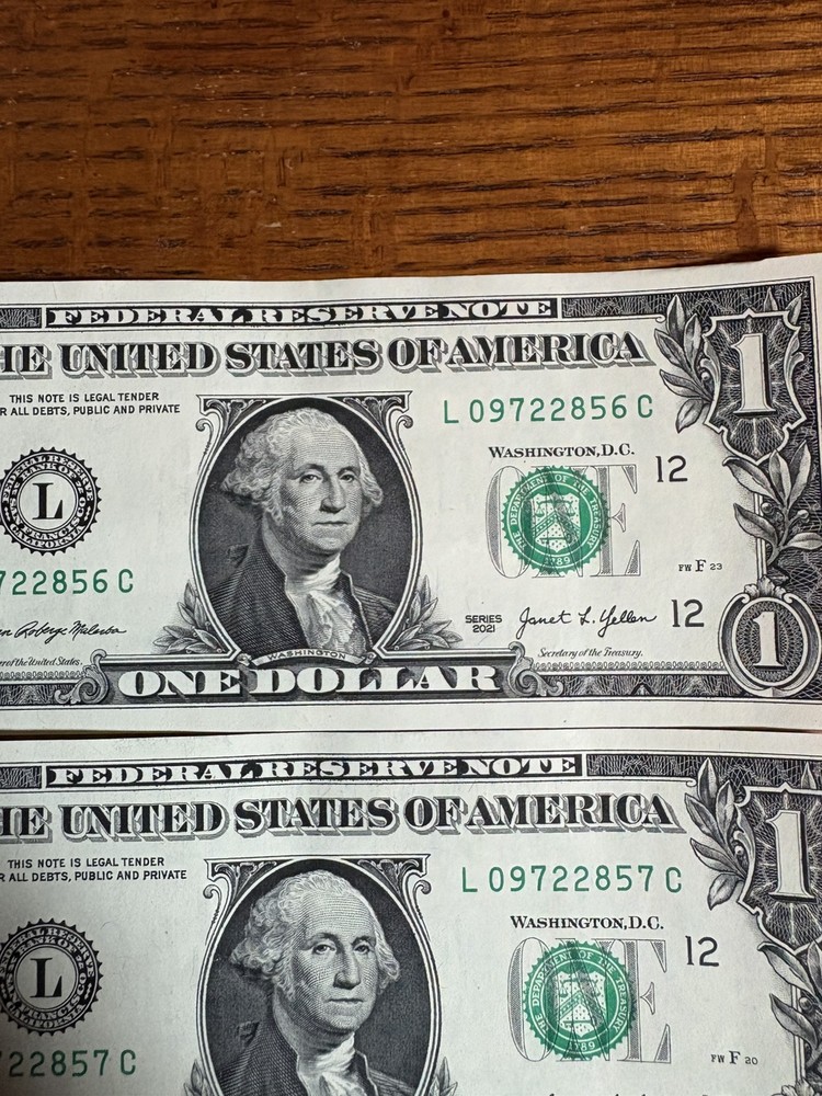 Fancy 1 Dollar Bill 5 Consecutive Serial Number Excellent Condition