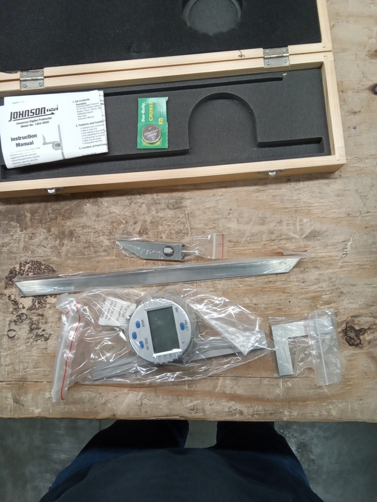 Johnson Universal Digital Protractor 1454-0000