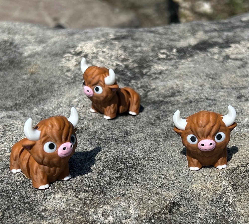 3D Printed Jiggle Pet Highland Cow