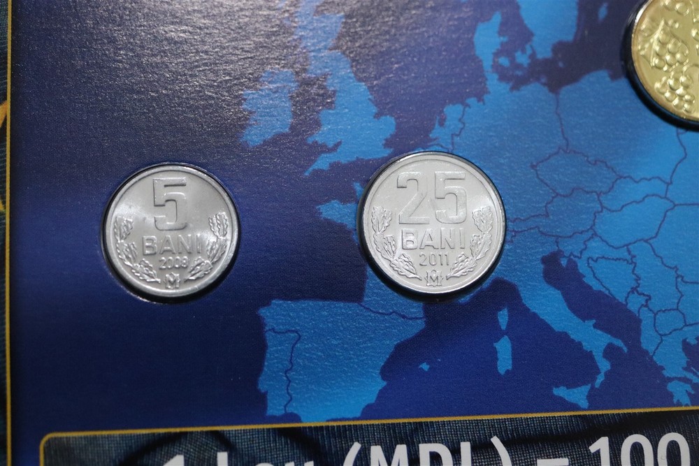 🧭 🇲🇩 MOLDOVA MINT SET WITH COA B79 #885
