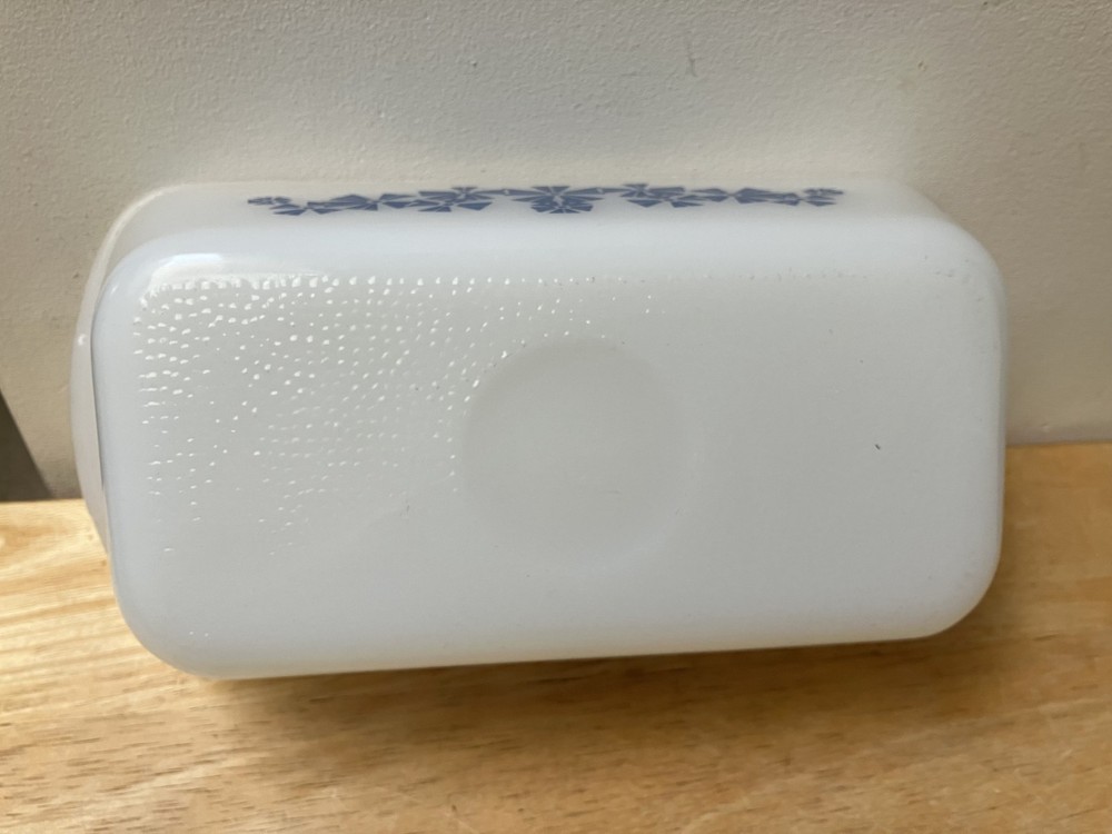 Glasbake Blue White Snowflake Pinwheel Loaf Pan