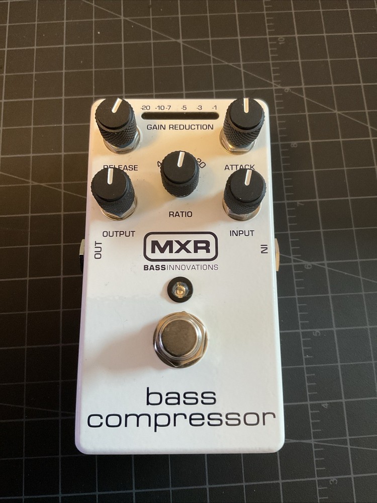 MXR M87 Bass Compressor Effect Pedal