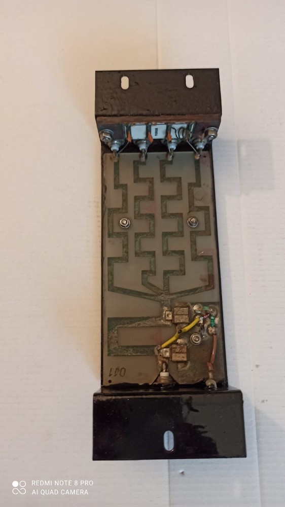 META module to divide 150 watts and drive 4 x 4 LB FM Broadcast Power Amplifiers