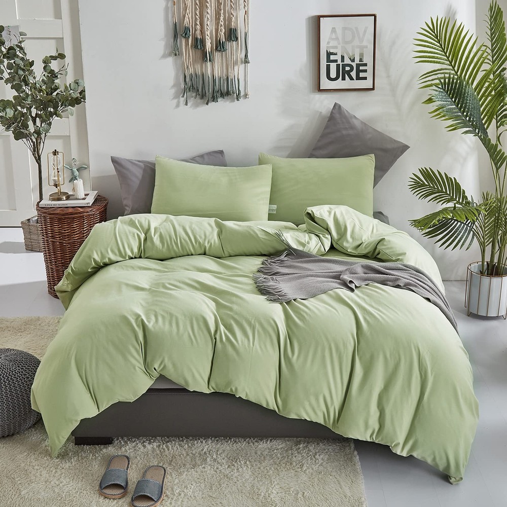 KAREVER Light Green Comforter Set King Solid Sage Green Bedding Set Lightweig...