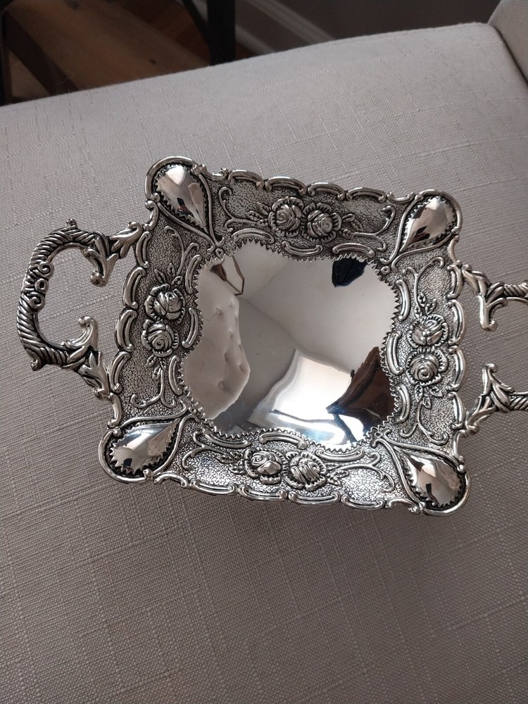 SILVER FOOTED DISH WITH HANDLES STUDIO SILVERSMITHS