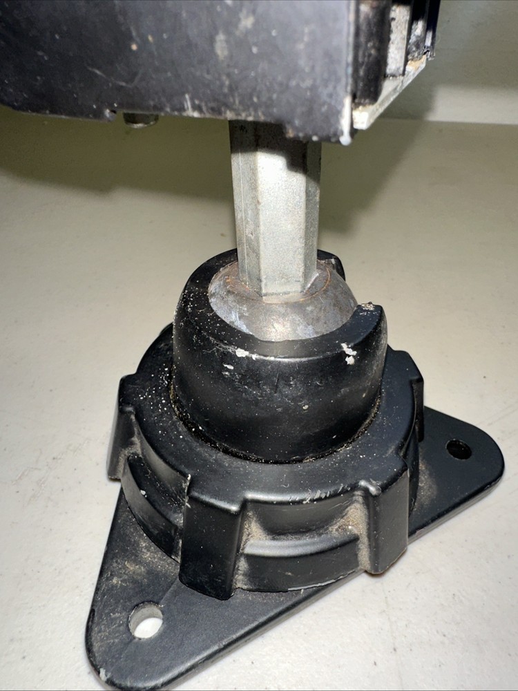 D-vise by DREMEL hobby vise
