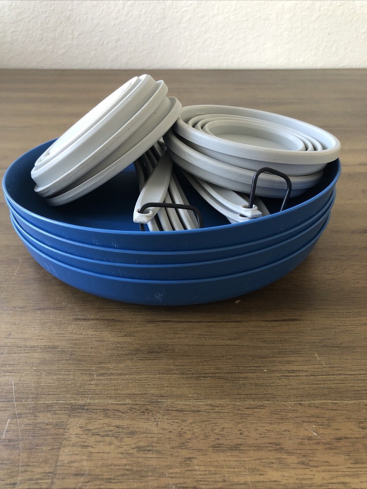 Plastic Camping Plates, Collapsible Silicone Cups, Knife Fork Spoon Set