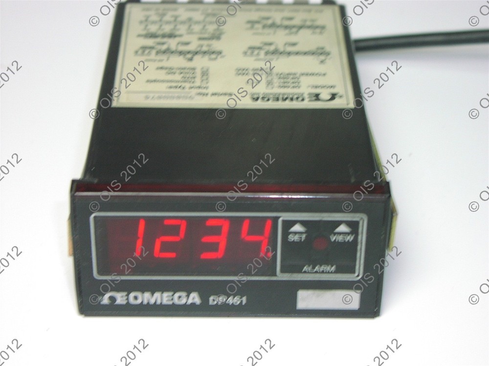 Omega DP461-V Digital Temperature Panel Meter 1/8 Din 115VAC V/Ma Input Tested