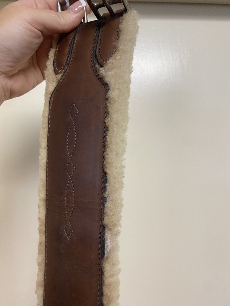 Beval Sheepskin Girth 48”