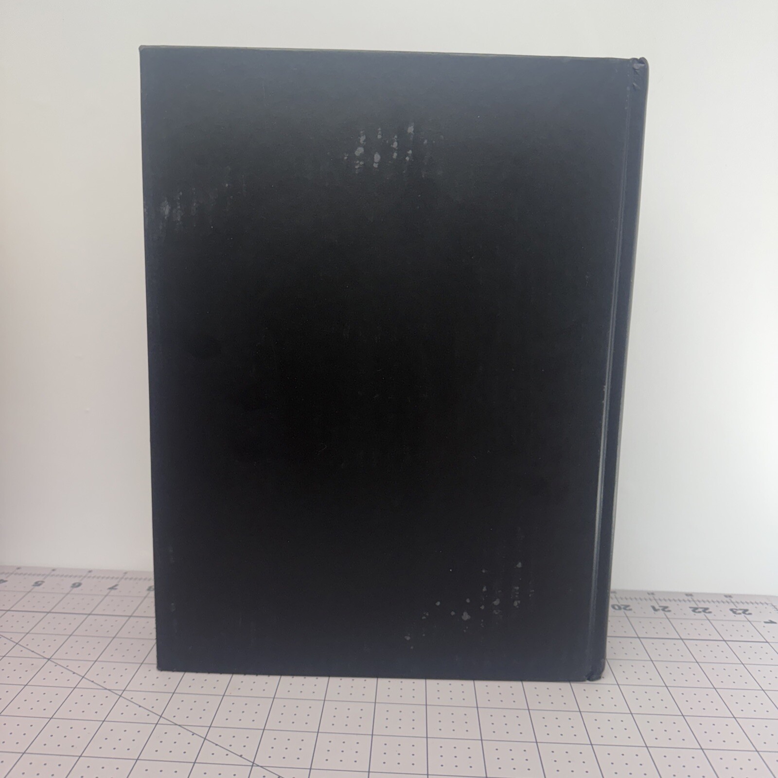 USS INDEPENDENCE CV-62 FINAL DEPLOYMENT CRUISE BOOK YEAR 1998 U S NAVY Carrier