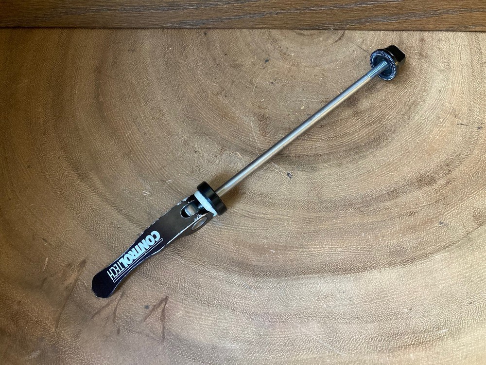 Vtg Black Anodized Control Tech Titanium Front Quick Release Skewer