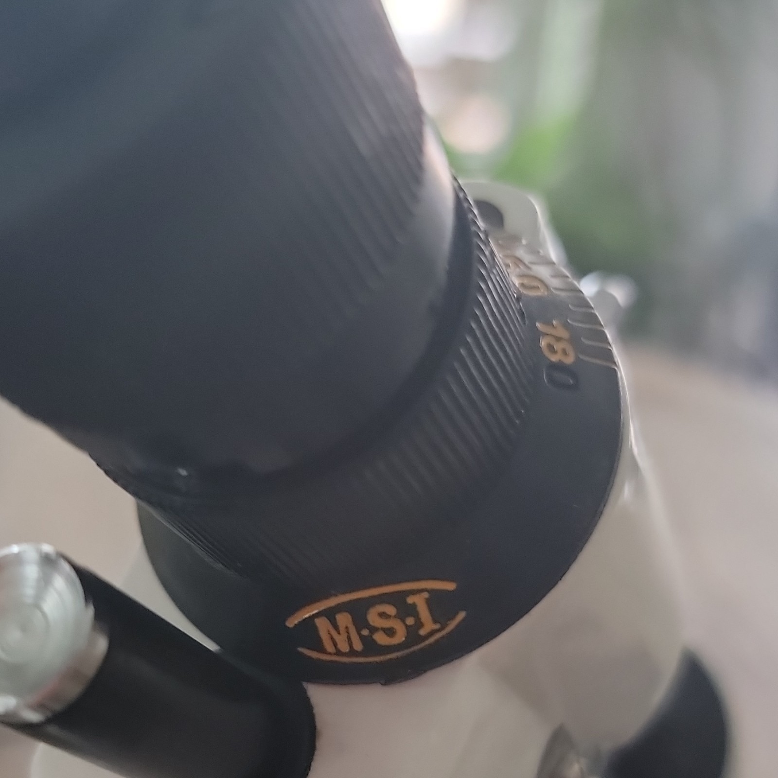 M.S.T Manual Lensmeter for Ophthalmology Optical Lens Measuring Device