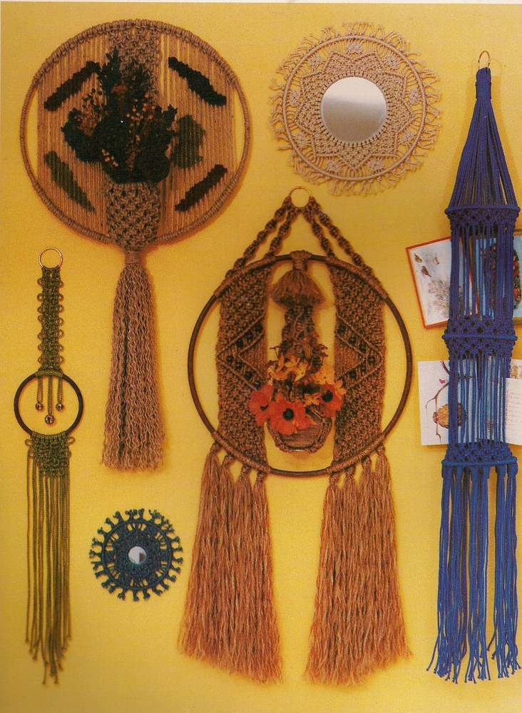 Craft Book: #PD1121 Macrame Things in Rings - Over 25 Patterns