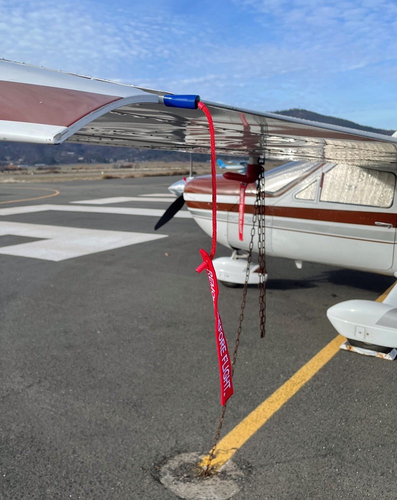 CESSNA FUEL VENT PLUG - Remove Before Flight