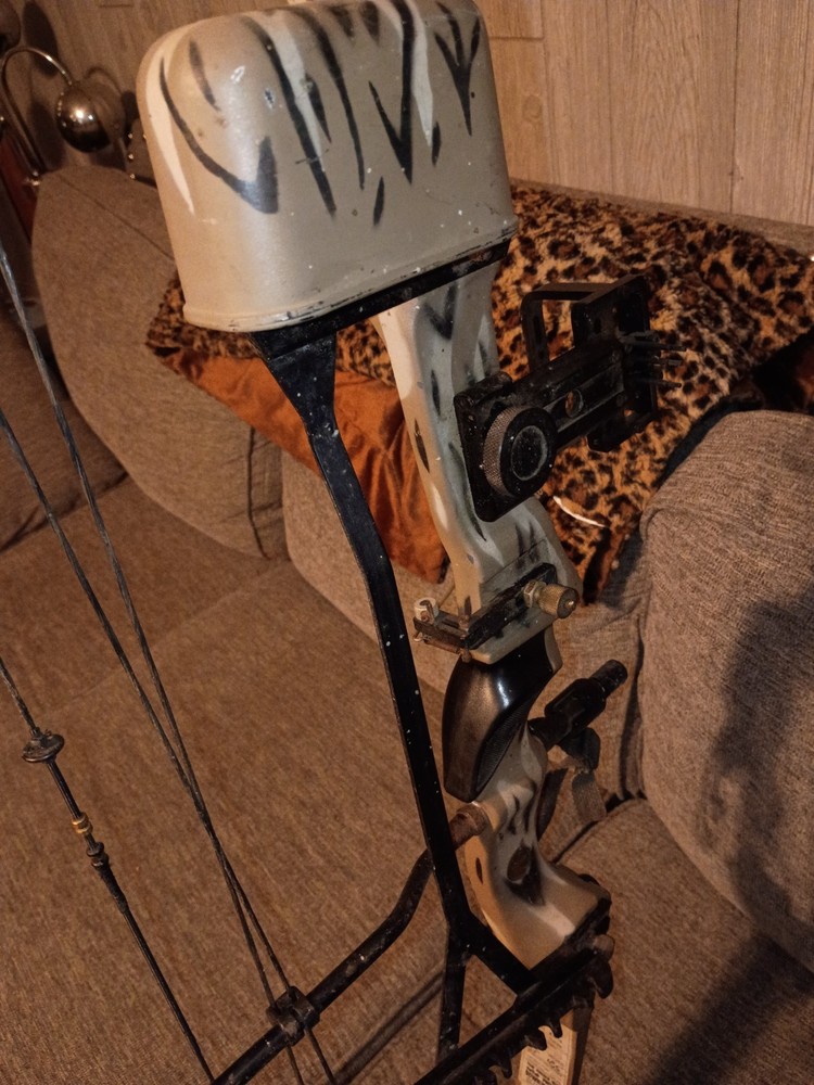 Hoyt Fast Flight Compound Bow.Super Slam