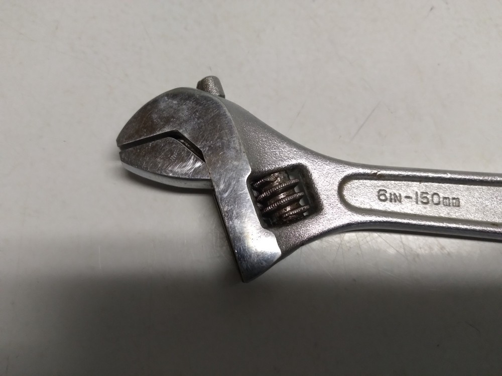 Klein Tools #501-6 Adjustable Wrench 6"