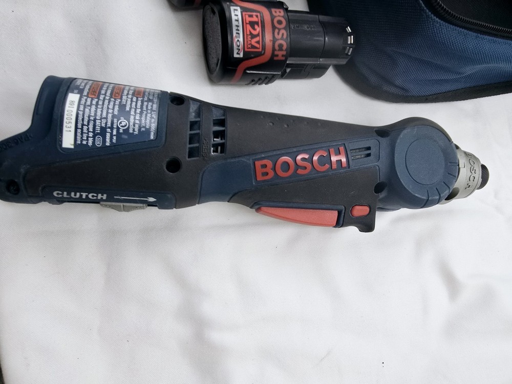 Bosch PS10 10.8V Adjustable Angle Drill Kit 2 Batteries, Charger, Case
