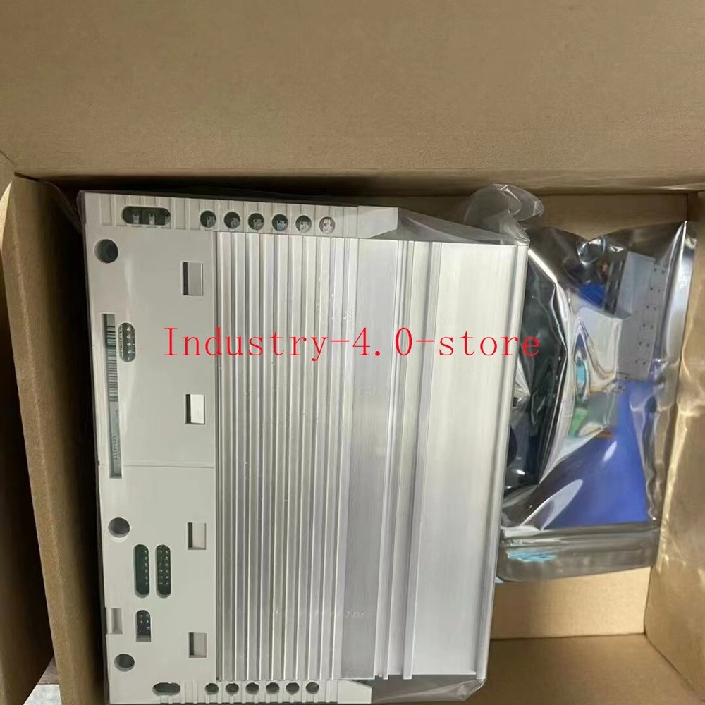 NEW Box LENZE Inverter Drive E82EV751K4C E82EV751_4C FREQUENCY INVERTER