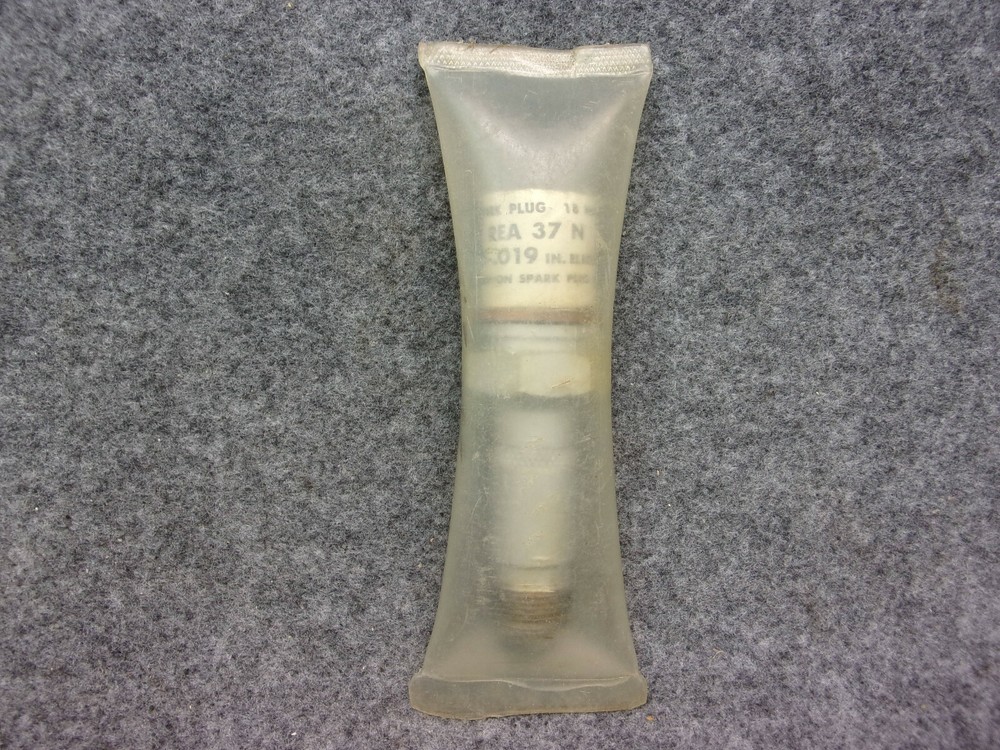 Champion REA37N Spark Plug