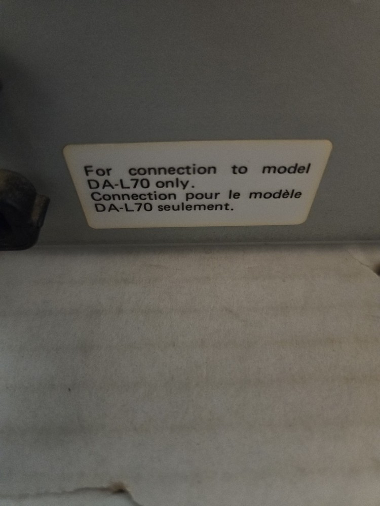 Mitsubishi Linear Tracking Fully Automatic Turntable LT-70 Tested Working