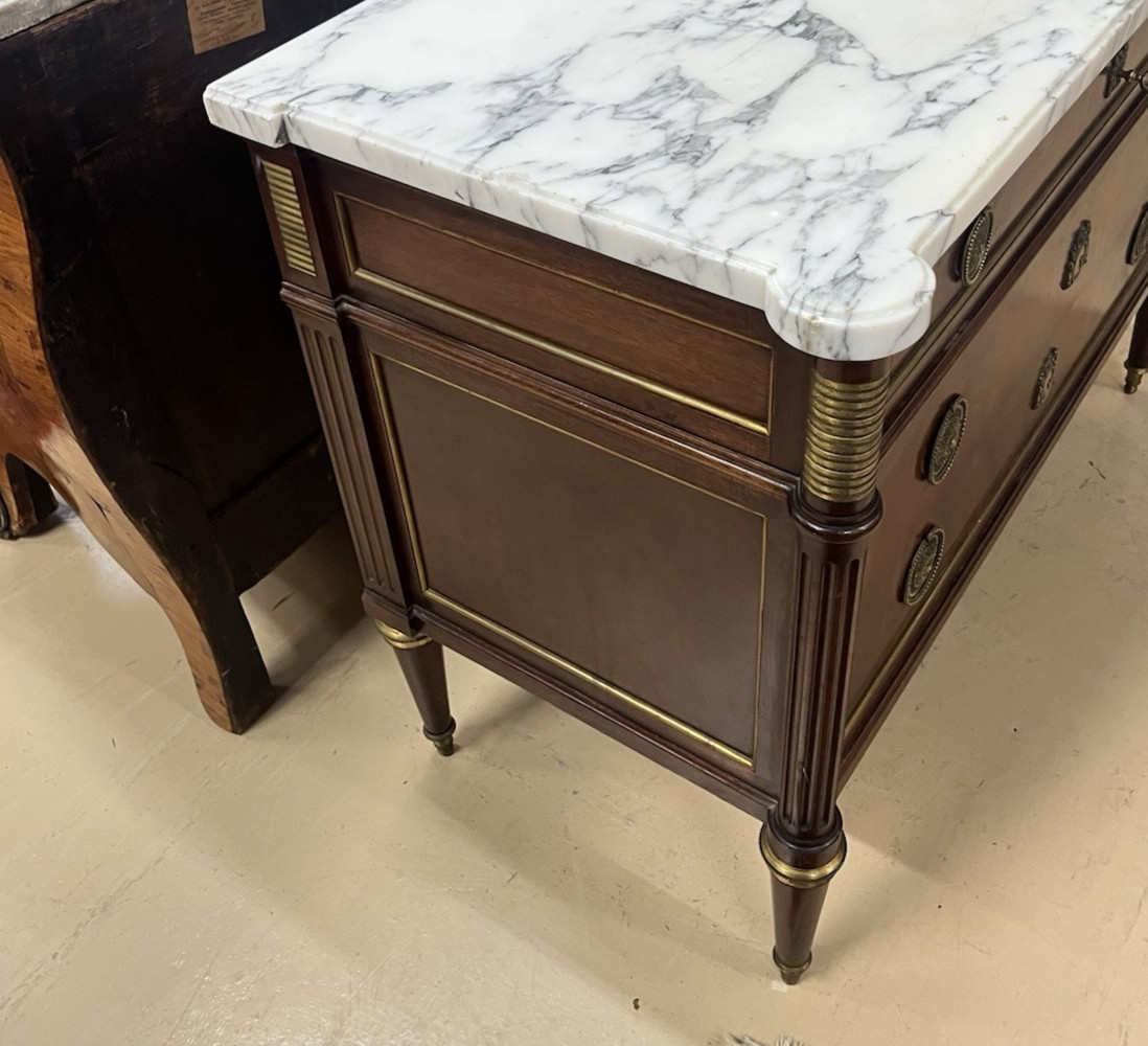 ANTIQUE FRENCH LOUIS XVI MARBLE-TOP MAHOGANY CHEST OF DRAWERS COMMODE