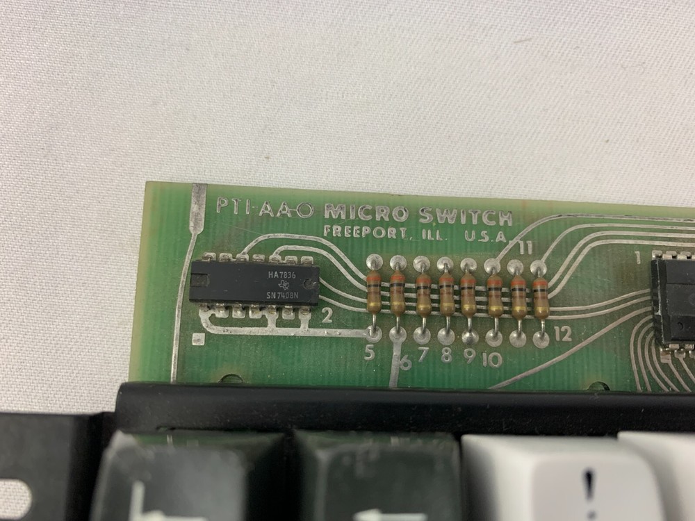 Vintage Micro Switch SD-16160/ 79SD6-1 Stepped Hall Effect Keyboard Complete