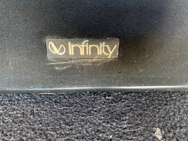 Infinity Kappa 8 Speaker - Fully functional - Sounds wonderful!