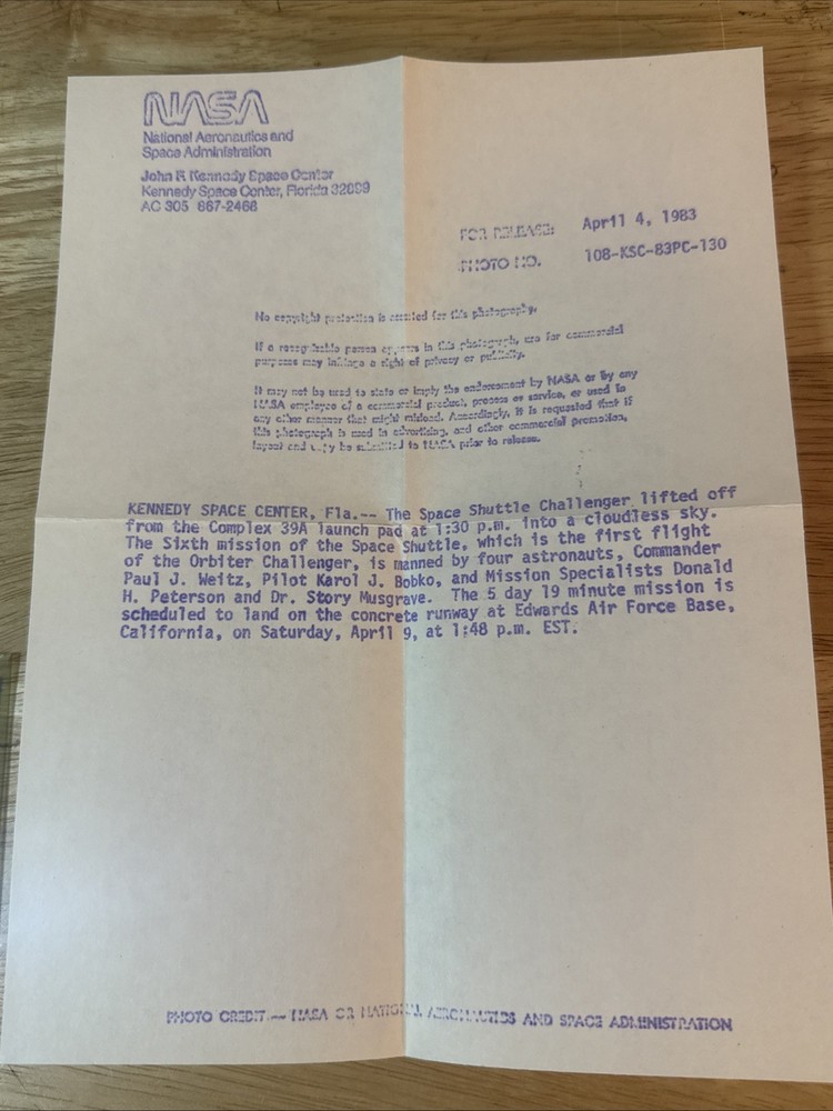 NASA Space Shuttle Challenger STS-6 First Flight Press Release + Photo 1983