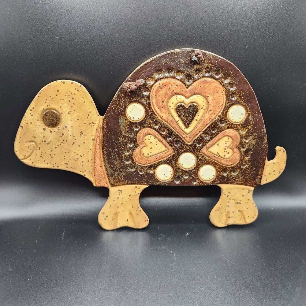 Vintage Ceramic Turtle Wall Hanging with Hearts Pattern