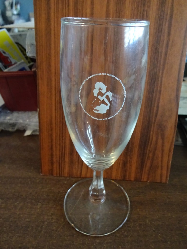 PLAYBOY CLUB CHAMPAGNE GLASS WITH FEMLIN PRINT DESIGN HUGH HEFNER BUNNY