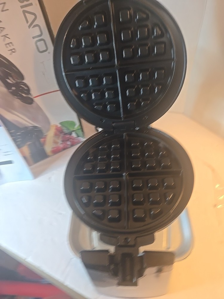 Ambiano Rotating Belgian Waffle Maker Titanium Ceramic Coating