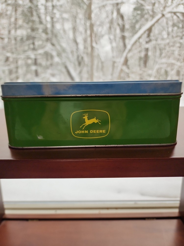 John Deere 7 1/2 Inch Square Tin