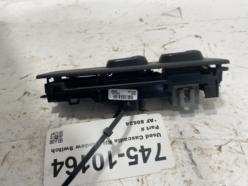 2016 Freightliner Cascadia Power Window Switch (745-10164)