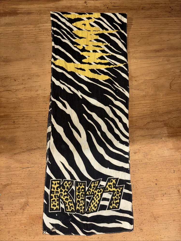 KISS ANIMALIZE RARE VINTAGE 1984 LONG BLACK & WHITE STRIPED BANDANA YELLOW FONT