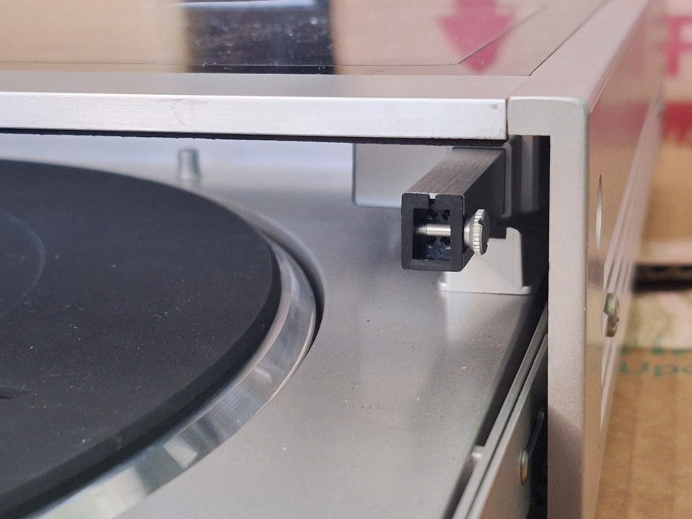 Sony Biotracer Linear Tracking Stereo Turntable PS-FL77