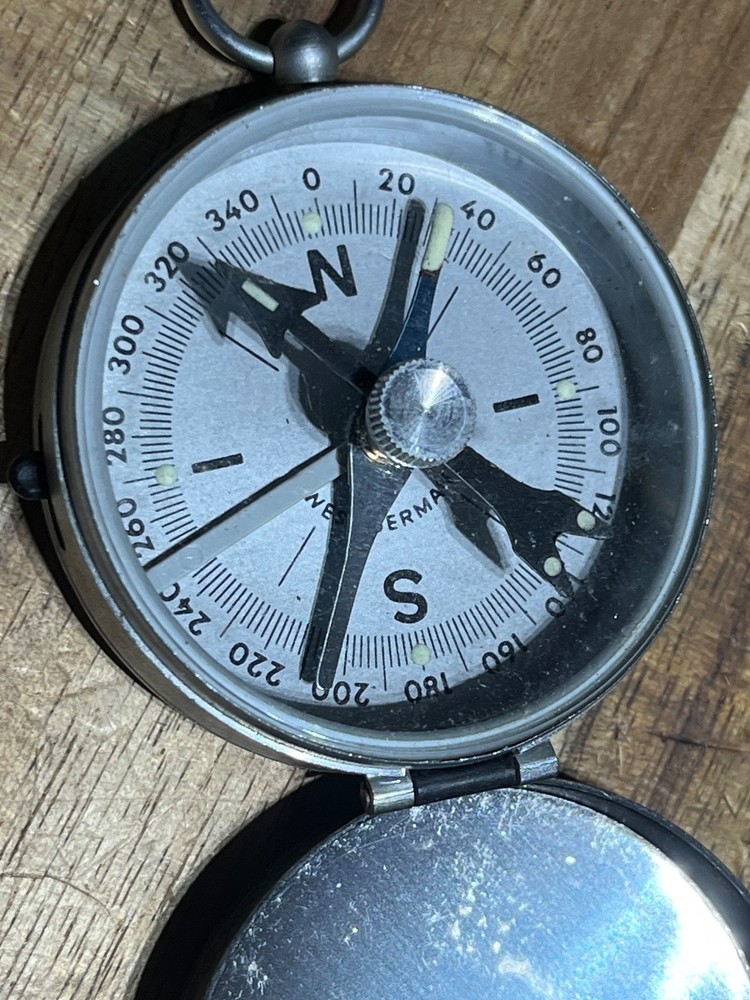 West Germany compass (27604)