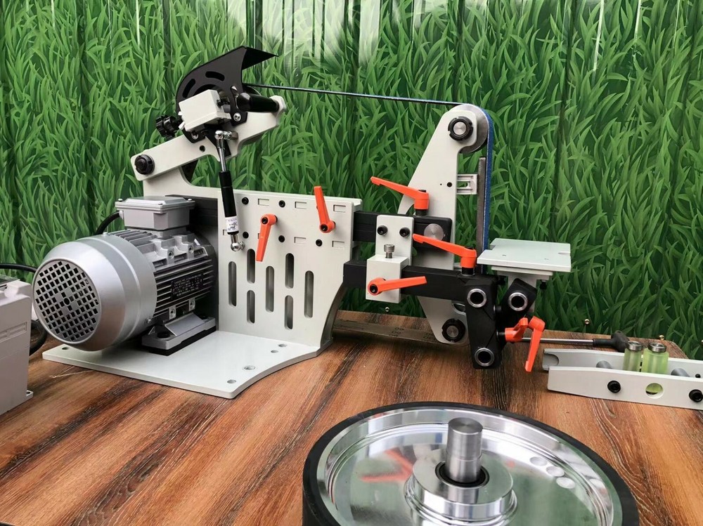 72"*2" Variable Speed Industry Belt Sander Grinding Machine Polish Machine 220V
