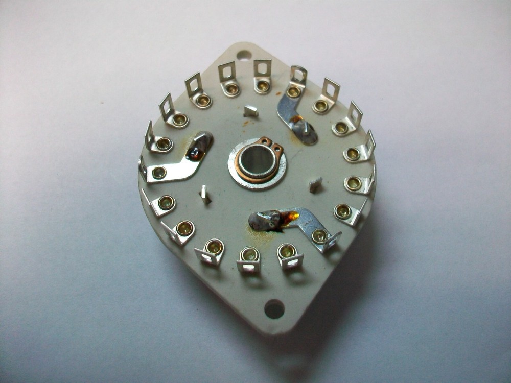 REPLACEMENT BANDSWITCH WAFER FOR THE COLLINS 30L-1 AMPLIFIER