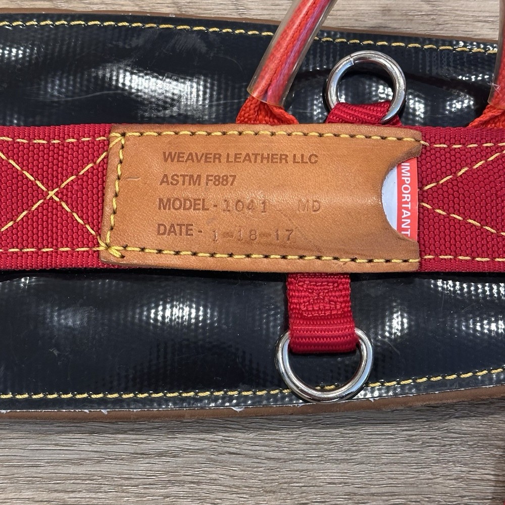 Weaver WLC-330 Saddle Medium 08-01040 READ DESCRIPTION