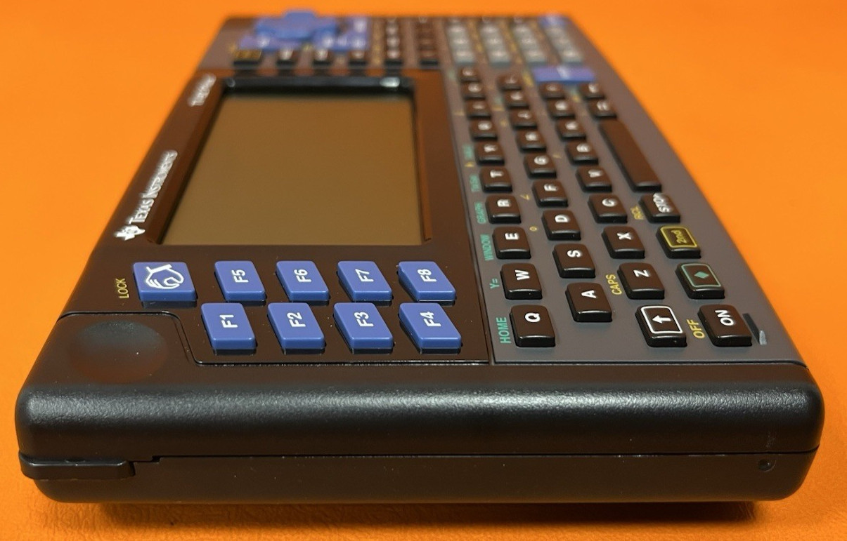 Texas Instruments TI-92 Plus Graphing Calculator With Cover *Tested